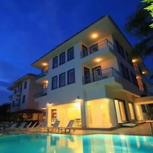 Marigold Auberge de jeunesse Çeşme