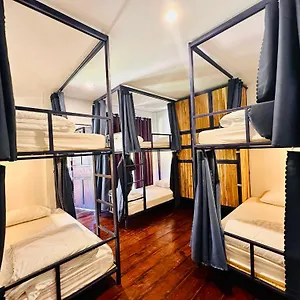 The Jam Hostal