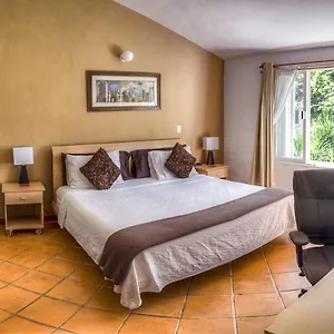 https://casa-mi-tesoro.quintano-roohotels.com