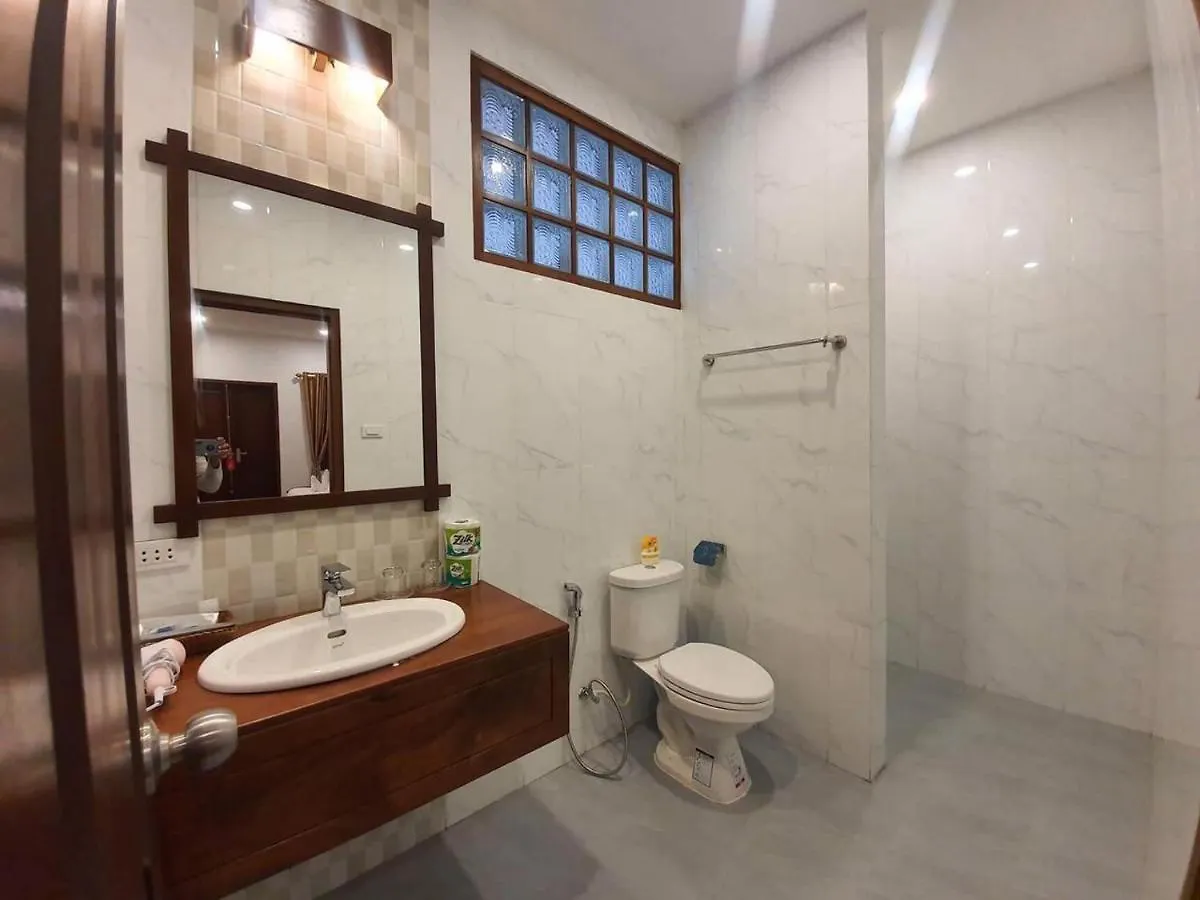 Villa Chitchareune 2 Luang Prabang Hotel